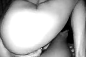 En ung polsk jente forfører fyr fra rostov on hot sex delikat blowjob