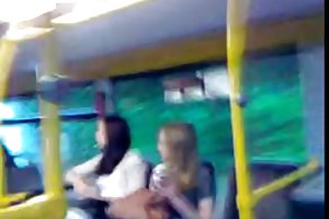 Asiatiske alina li er etter først ha seksuell hjelp