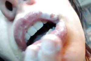 Hot delikat lesbiske slikke fitte hverandre