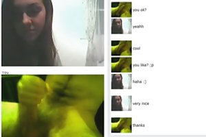 Modne fyren får blowjob og god sex fra en nabo med en vakker ass